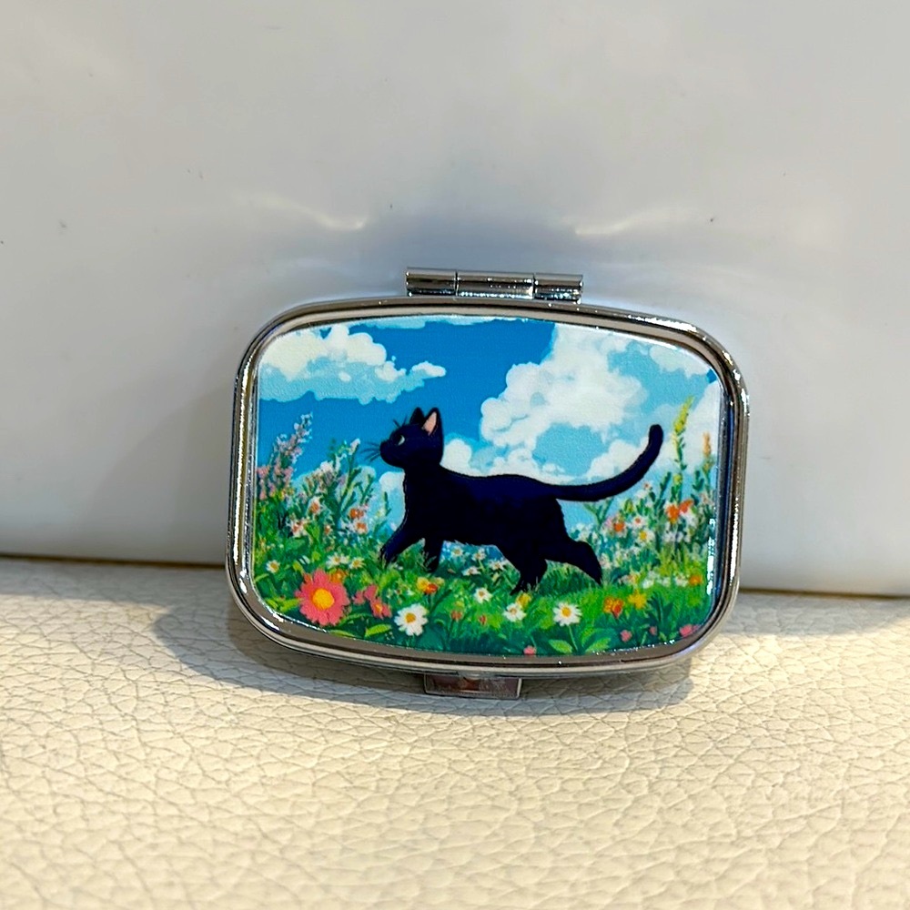 NIB 1pc Sun Black Cat Print l Pill Case /Small Jewelry Box